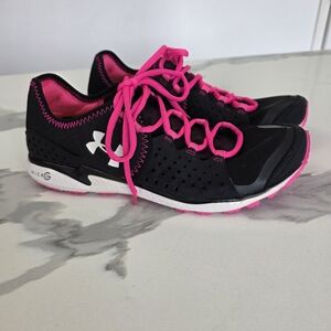 Under Armour Micro G Mantis 8.5**Womens